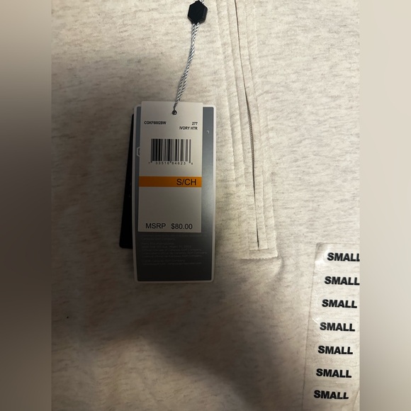 New!! Callaway Quarter Zip Golf - Picture 3 of 3